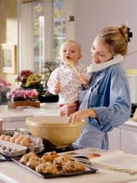 А ще можна поєднувати приготування їжі - з чим завгодно