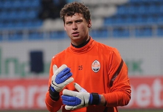Олександр Рибка не може грати в футбол до початку 2014 року