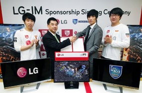 СЕУЛ, 28 квітня 2012 року - Компанія   LG Electronics   (   LG   ) Оголосила про укладення спонсорської угоди з однією з провідних команд Світової ліги Starcraft II (GSL - Global Starcraft II League) Incredible Miracle (IM)