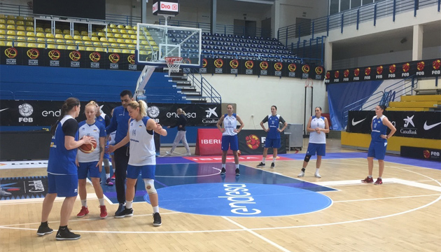 Читайте также:  Ягупова - результативная баскетболистка отбора на Евробаскет-2019
