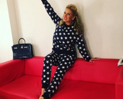 У соцмережі Instagram Семенович опублікувала фотографію, на якій вона зображена в спортивному одязі, подарованої подругою