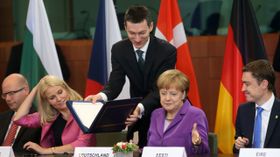 Підписання договору про асоціацію Грузії і Молдови з ЄС (Фото: ЧТК)   Чехія не з чуток знає, що таке договір про асоціацію з ЄС