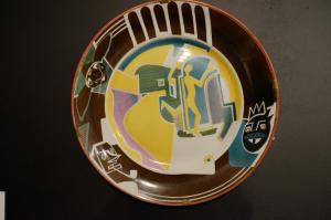 Декоративні порцелянові тарілки Мартіньш Заурса є справжніми витворами мистецтва