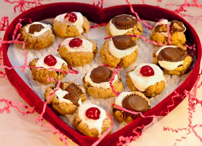 Вівсяне печиво в цукеркової коробки до Дня святого Валентина