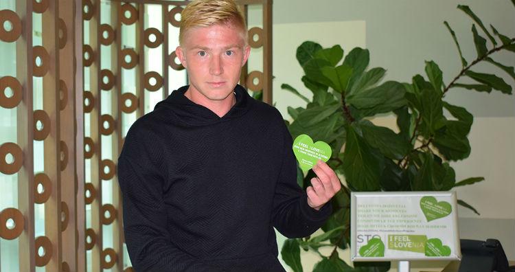 Травмованого в товариському матчі з Італією Артема Кравця замінить нападник полтавської «Ворскли» Владислав Кулач