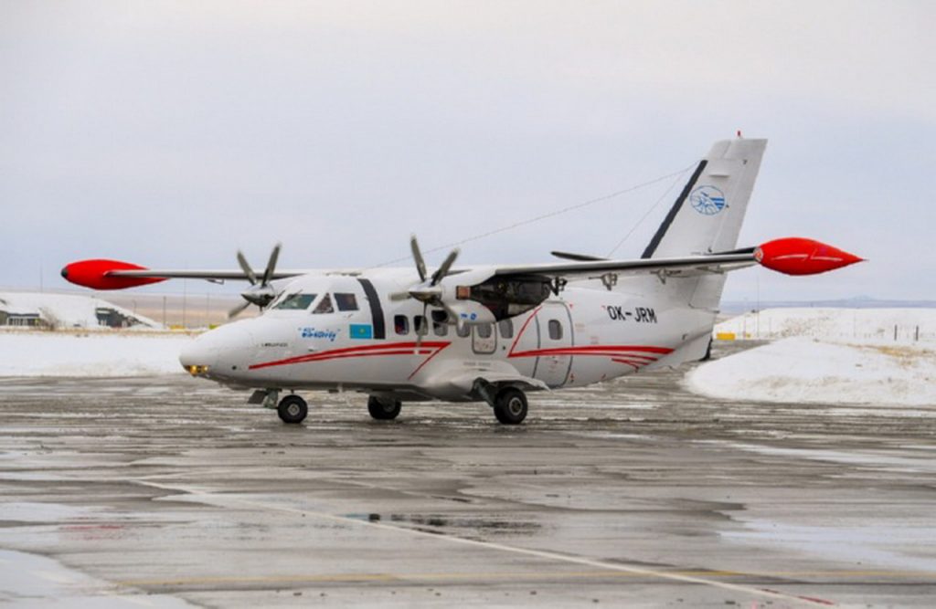 Казахстанська авіакомпанія Жетису отримала два L-410UVP-E20   Новий L-410UVP-E20 а / к Жетису