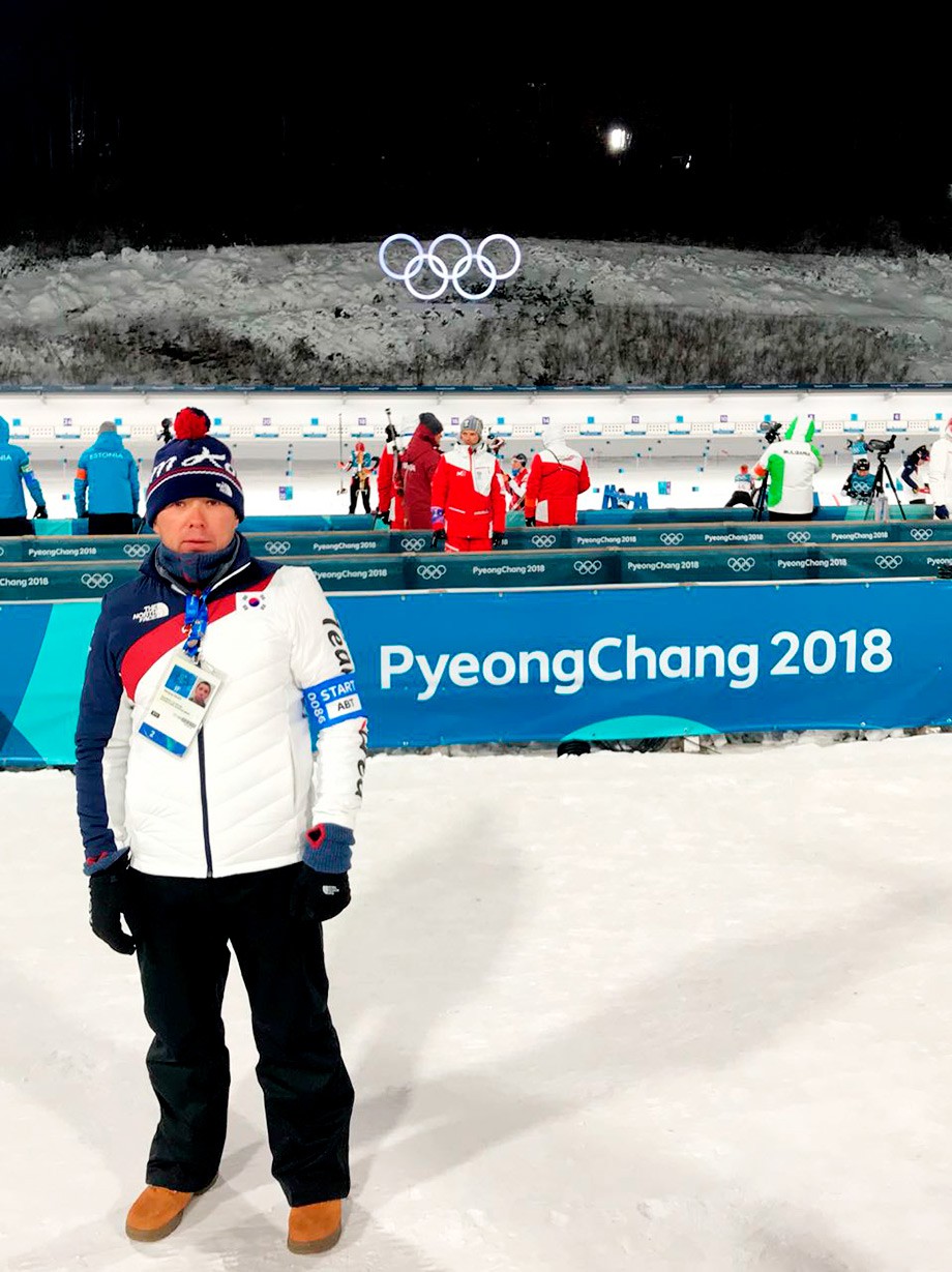 Олімпійська збірна Кореї   з біатлону останні два роки говорить по-російськи