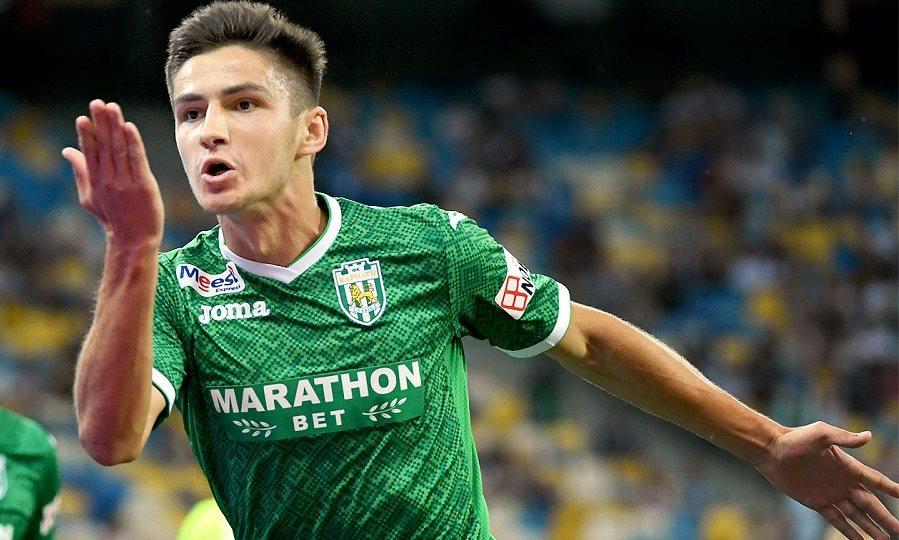 Головний тренер української команди розраховує на гравців Карпат і Маріуполя