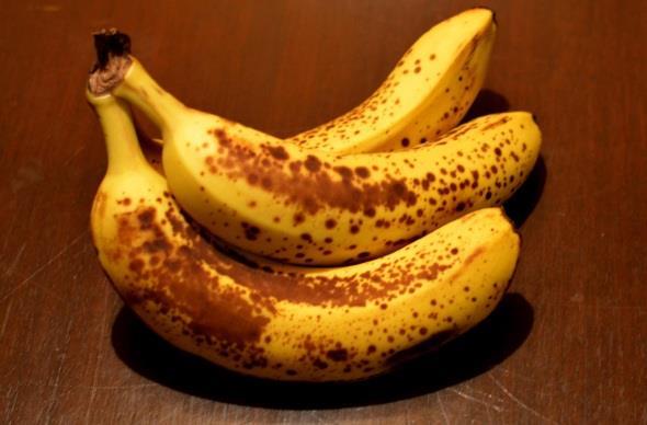 Калорійність перестиглих банана (з темними цятками)